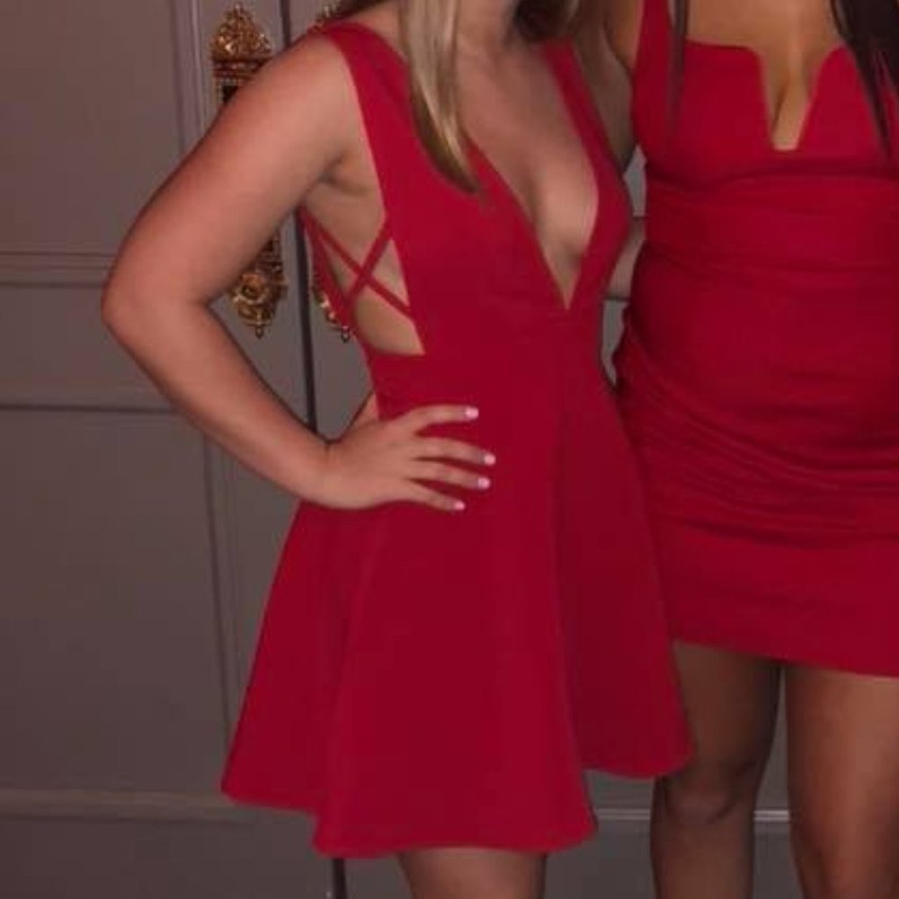 Super Cute Red Dress / date party / formal dress
